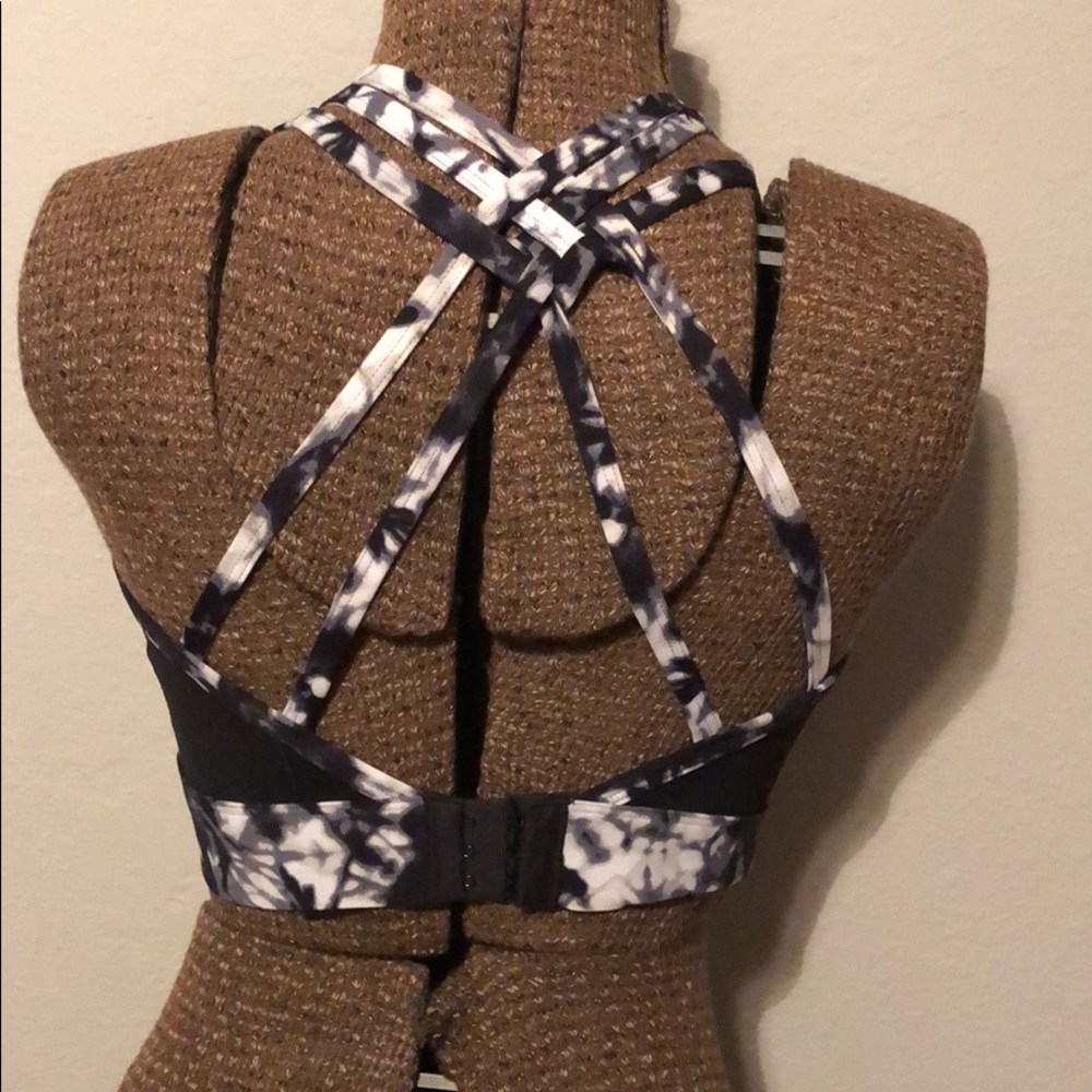 PINK Small DD Strappy bra